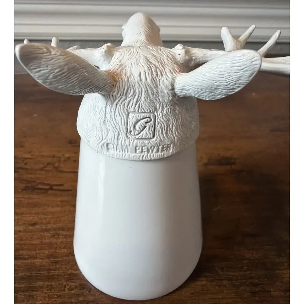 Unbranded moose head